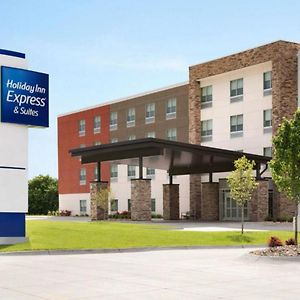 Holiday Inn Express & Suites - Austin - Manor, An Ihg Hotel